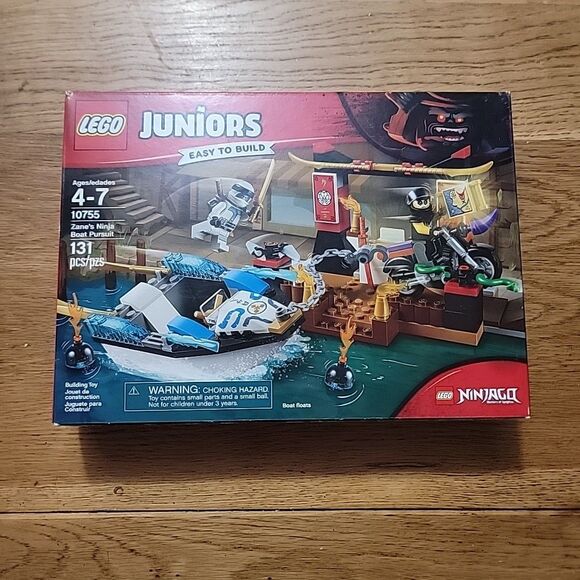 LEGO Ninjago 10755 Juniors Zane's Ninja Boat Pursuit New Sealed Box Retired - Picture 1 of 6